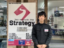 【福岡別府店 副店長】 福永 整備士歴3年
